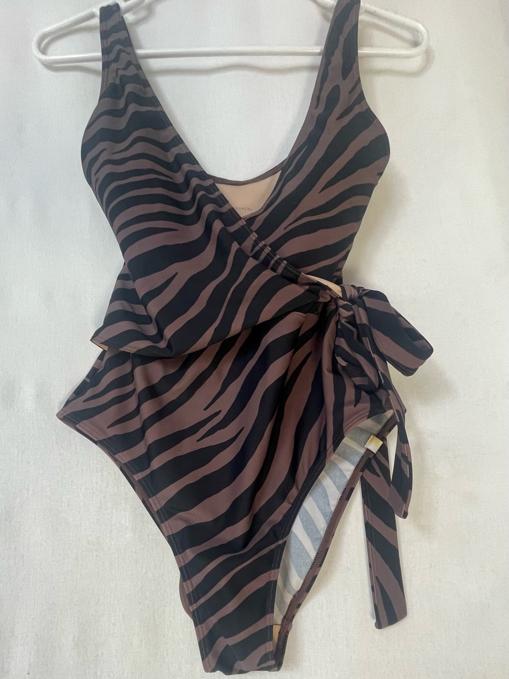 Summersalt wrap tie-waist one piece swimsuit/ cover up size 2